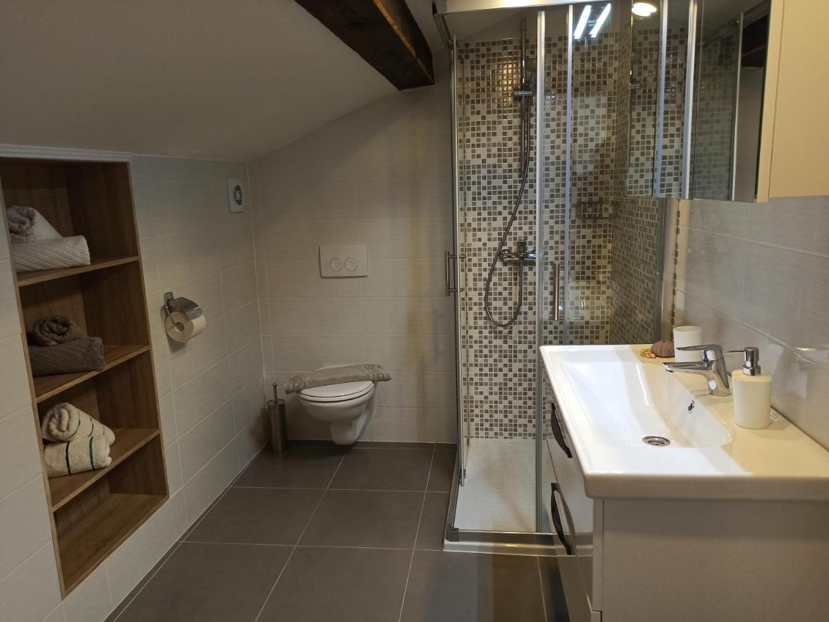 Rea Apartment
