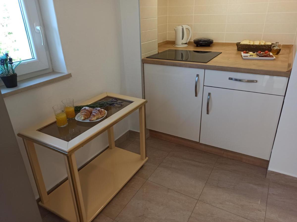 Apartment Rea *