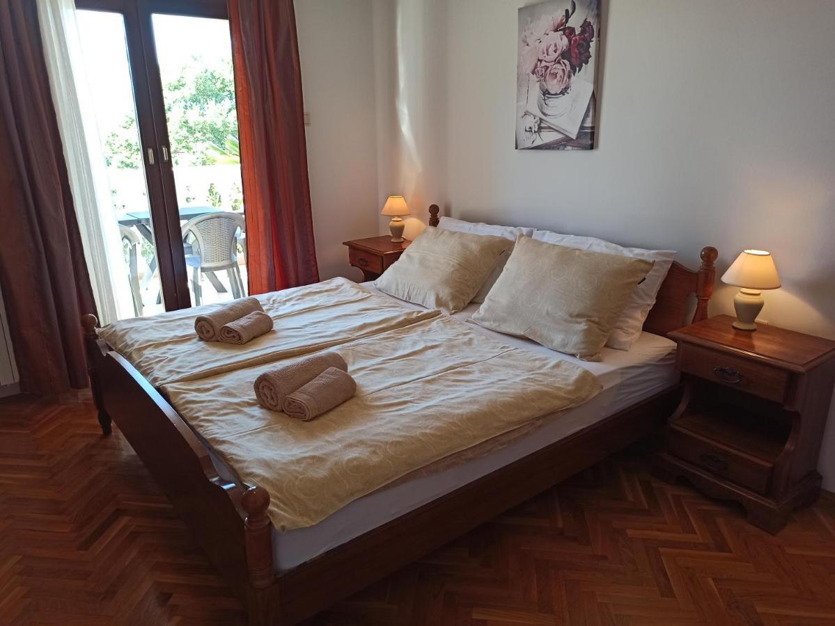 Apartment Rea *