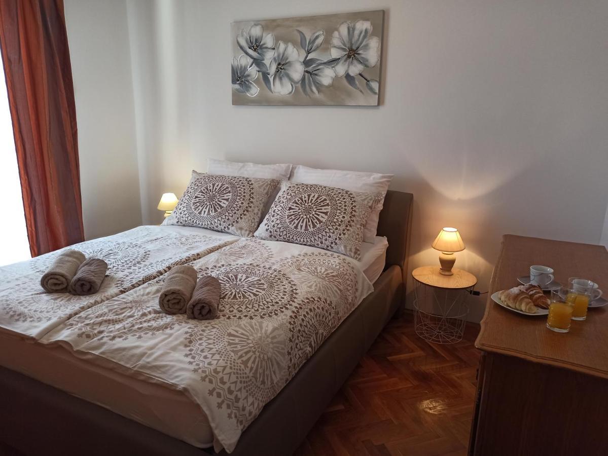 Rea Apartment