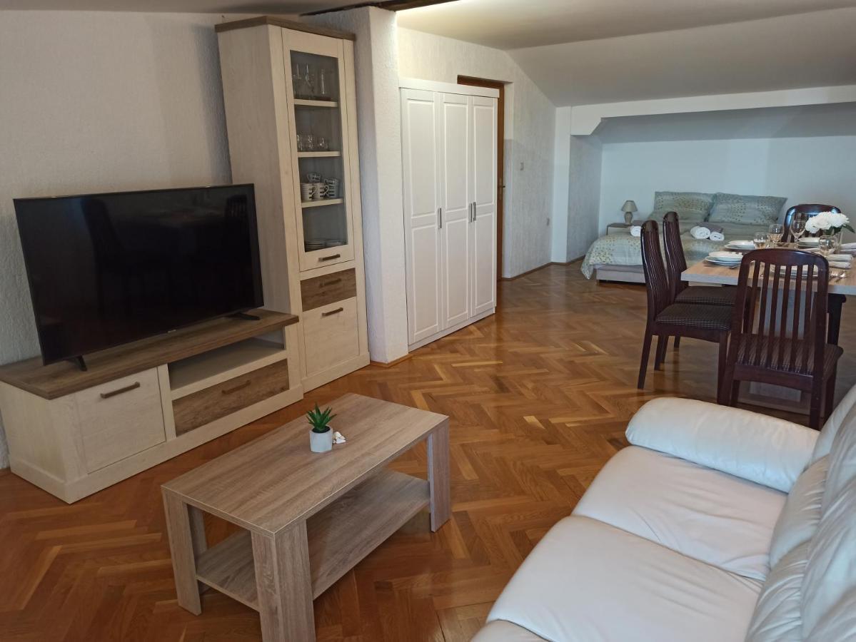 Apartment Rea